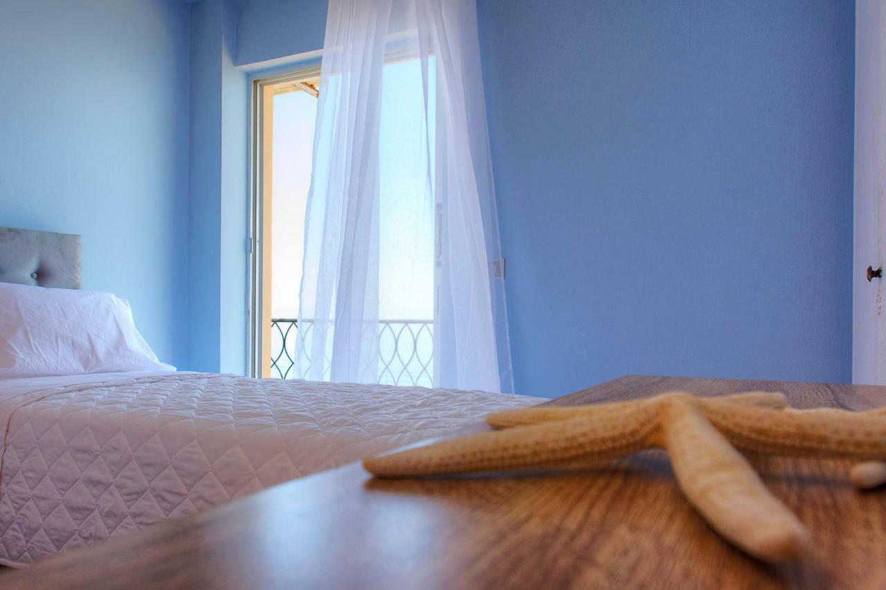T8 Apartment On The Beach Benitses (Corfu) Exterior foto