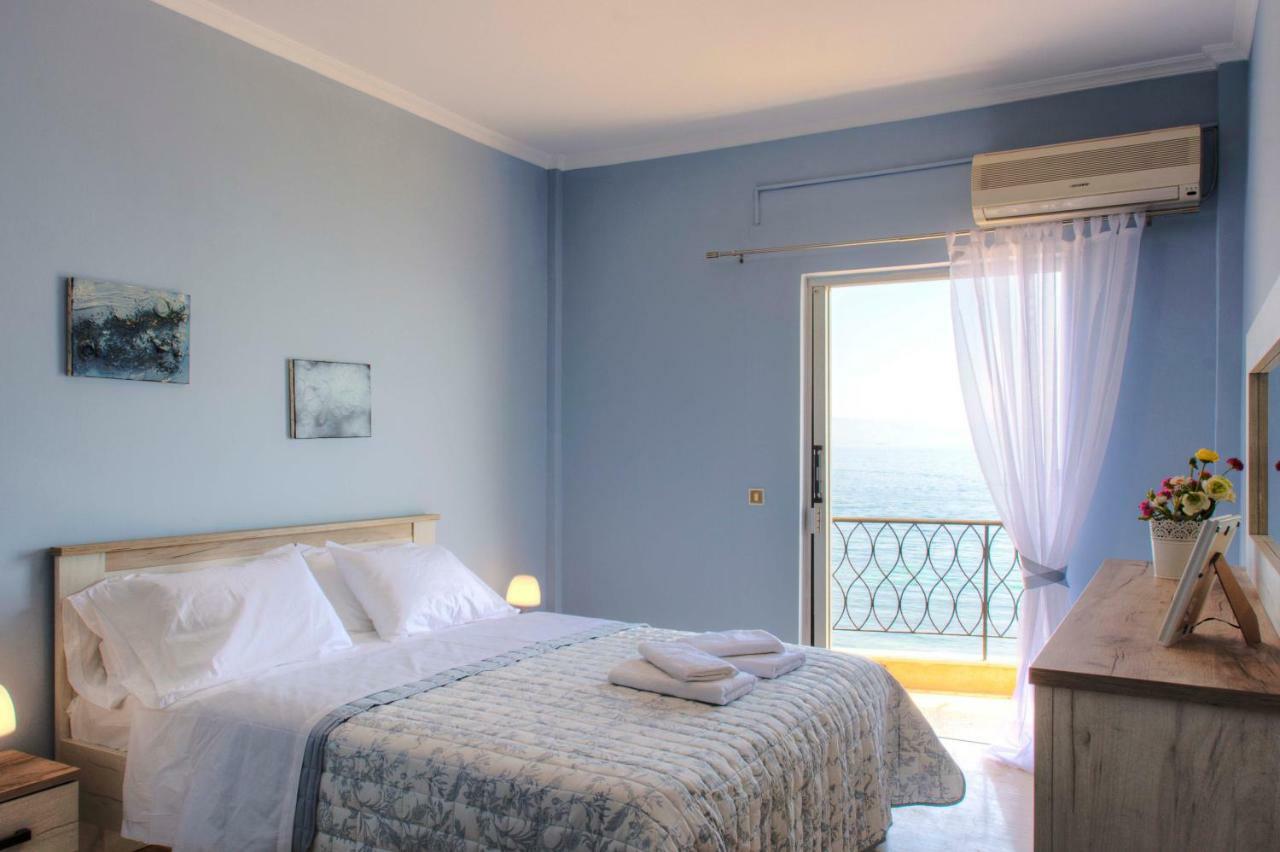 T8 Apartment On The Beach Benitses (Corfu) Exterior foto